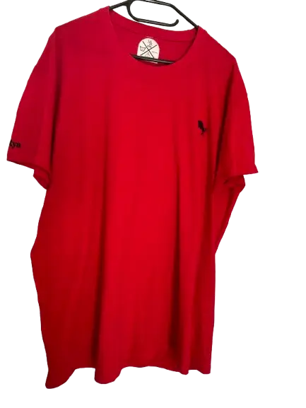 T-SHIRT ROUGE